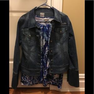 Woman's blouse